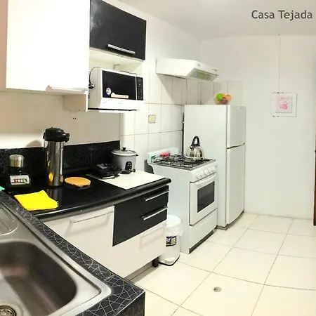 Casa Comoda, 7 Min Del Aeropuerto Y 12 Min De La Plaza