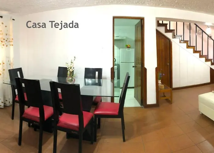 Casa Cómoda, 7 Min Del Aeropuerto Y 12 Min De La Plaza Huanchac (Cusco)