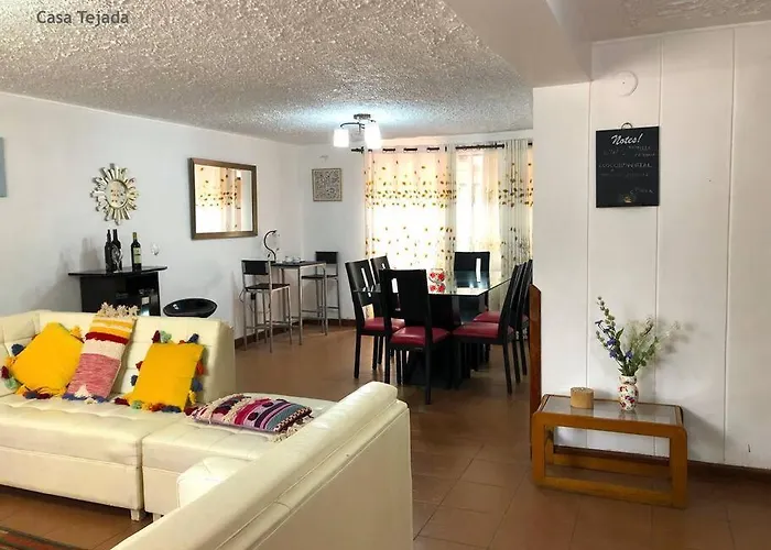 Casa Cómoda, 7 Min Del Aeropuerto Y 12 Min De La Plaza * Huanchac (Cusco)