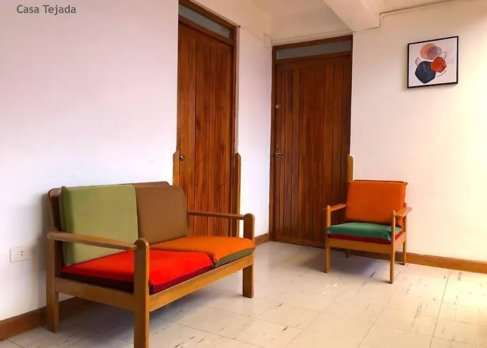 Casa de férias Casa Cómoda, 7 Min Del Aeropuerto Y 12 Min De La Plaza